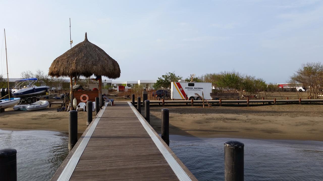 Cabana Puerto Velero Puerto Caimán エクステリア 写真